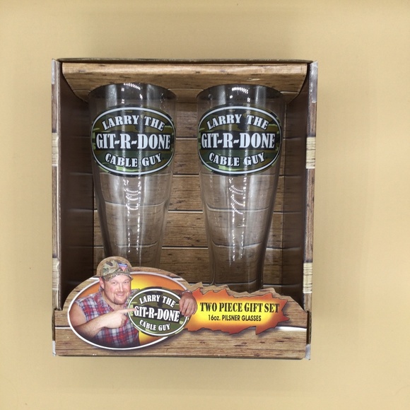 Larry the Cable Guy Git-R-Done Pilsner glasses - Picture 1 of 3